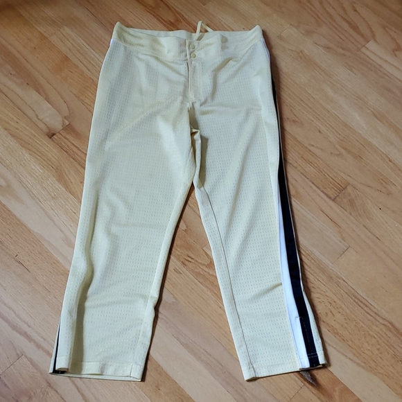 Nike Capri Pants - Picture 5 of 10
